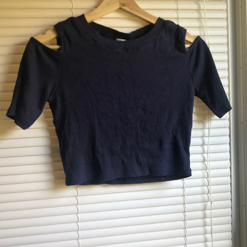 Blue crop top